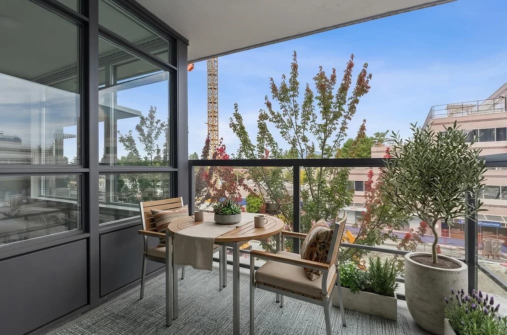 569 2080 WEST BROADWAY STREET, Vancouver, BC — Residential for Sale - Main Photo
