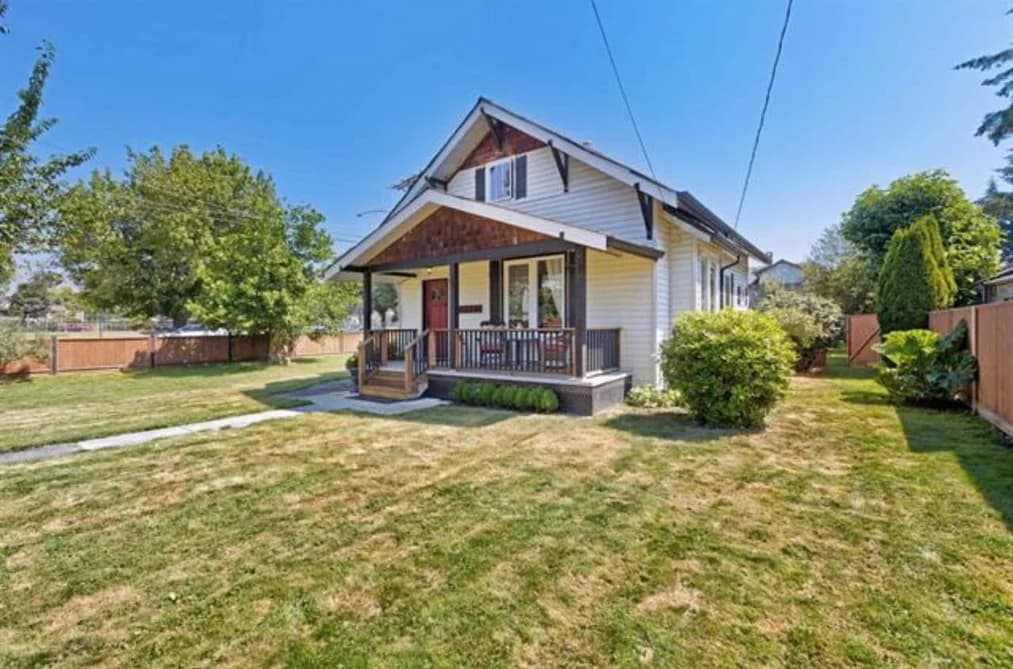 5690 RIVERSIDE STREET, Abbotsford, BC — Residential for Sale - Main Photo