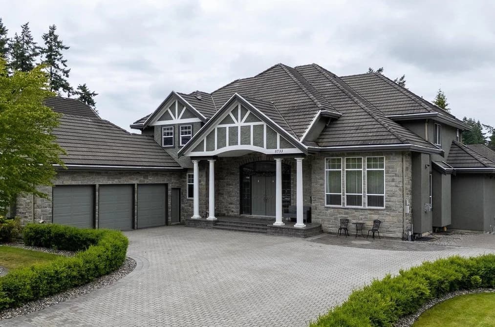 5733 136B STREET, Surrey, BC — Residential for Sale - Photo 2