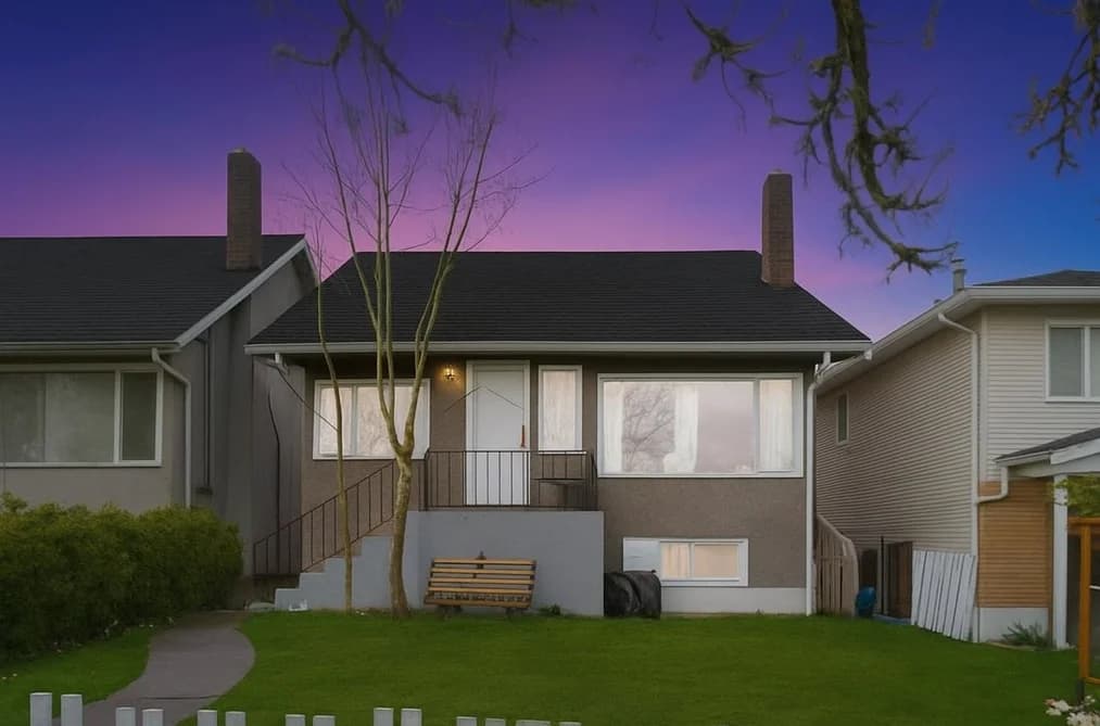 5735 EARLES STREET, Vancouver, BC — Residential for Sale - Photo 2