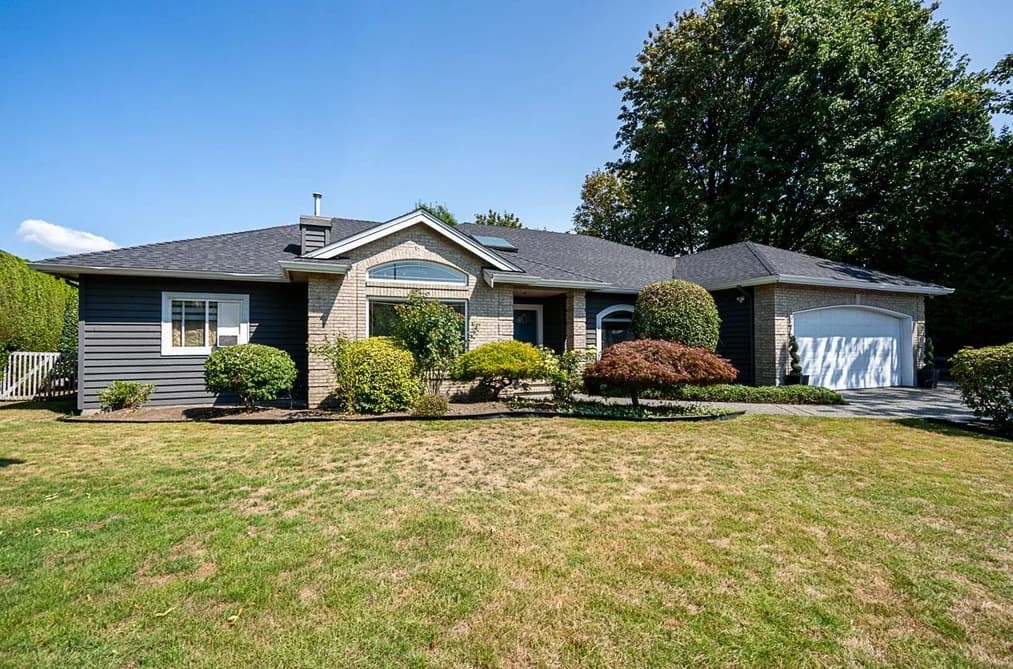 5758 W KETTLE CRESCENT, Surrey, BC — Residential for Sale - Main Photo