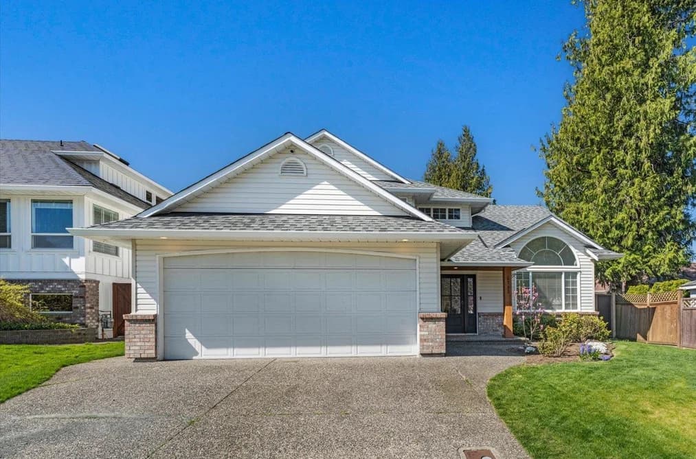 5785 CANTERBURY DRIVE, Chilliwack, BC — Residential for Sale - Photo 2