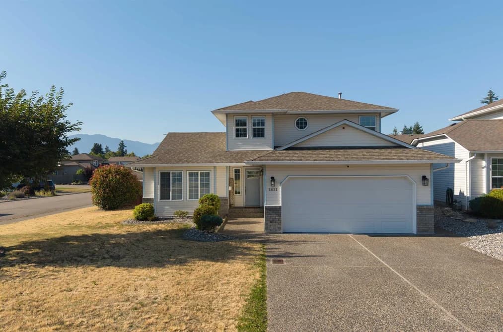 5822 KATHLEEN DRIVE, Chilliwack, BC — Residential for Sale - Main Photo