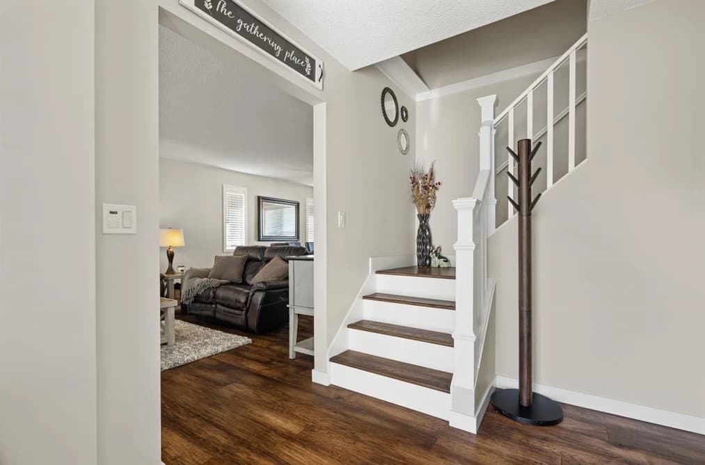 5822 KATHLEEN DRIVE, Chilliwack, BC — Residential for Sale - Photo 2