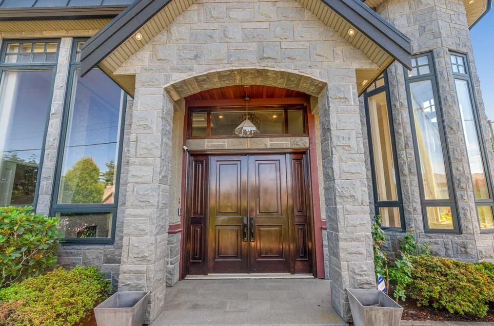 5828 GIBBONS DRIVE, Richmond, BC — Residential for Sale - Photo 2