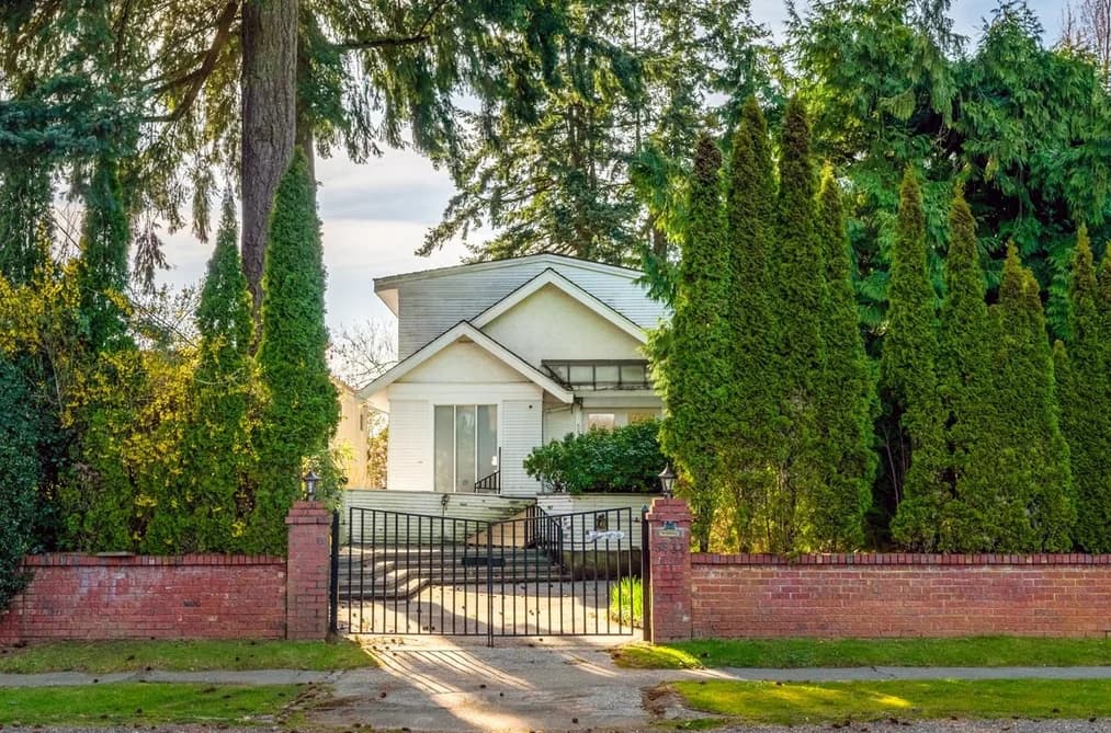 5833 MACDONALD STREET, Vancouver, BC — Residential for Sale - Photo 2