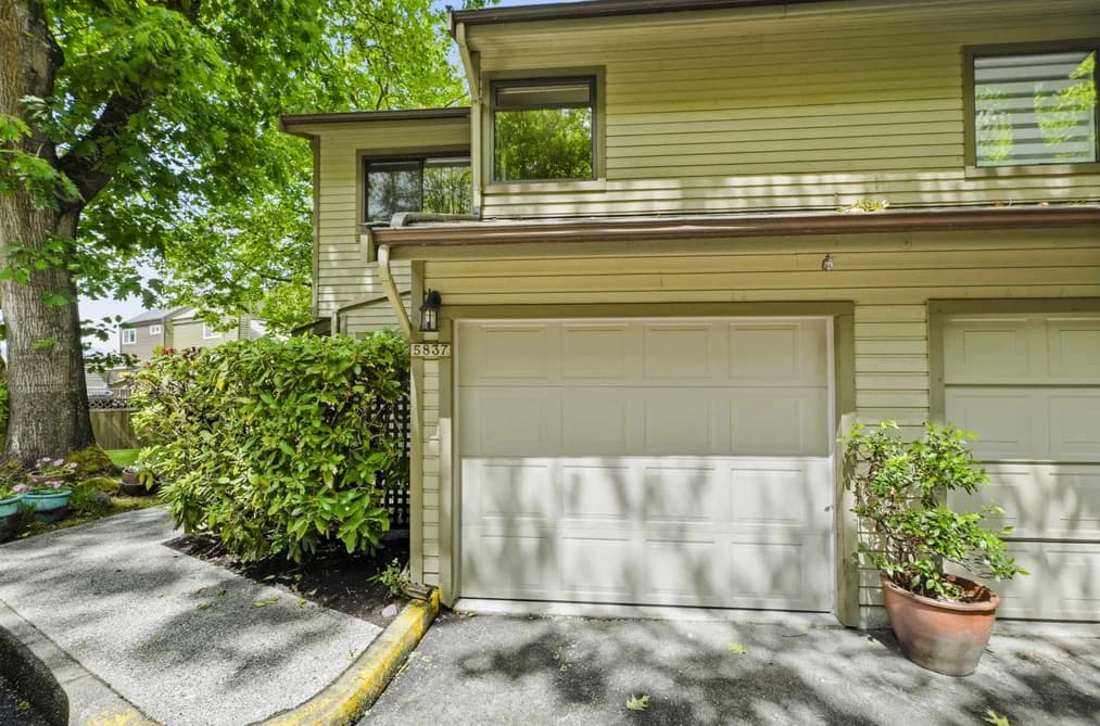 5837 MAYVIEW CIRCLE, Burnaby, BC — Residential for Sale - Photo 2