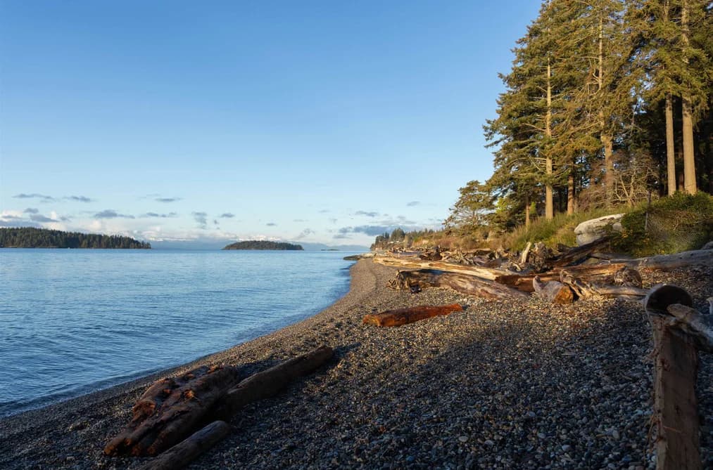 5845 SUNSHINE COAST HIGHWAY, Sechelt, BC — Land for Sale - Main Photo