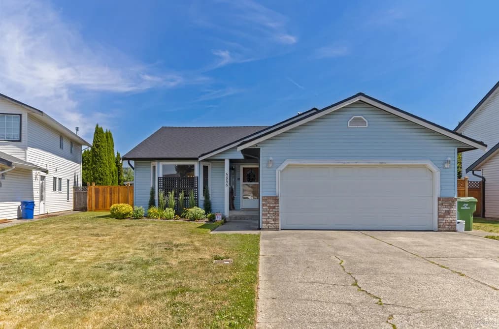 5856 GLENDALE DRIVE, Chilliwack, BC — Residential for Sale - Photo 2