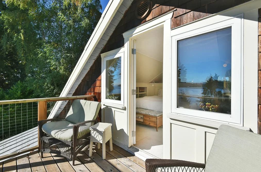 586 BALS LANE, Gibsons, BC — Residential for Sale - Photo 2
