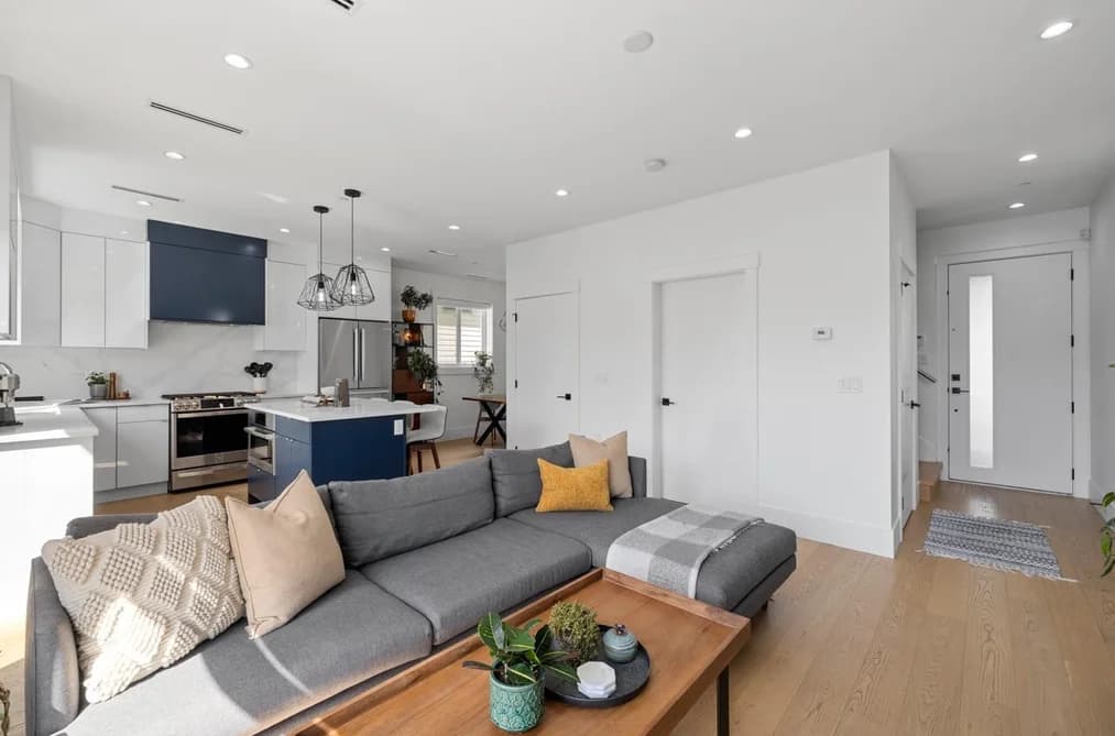5867 BATTISON STREET, Vancouver, BC — Residential for Sale - Photo 2