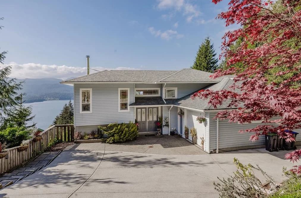 House for sale at 5872 Deerhorn Drive, Gibsons BC V7z 0e1 Sechelt British Columbia - MLS: R3117588