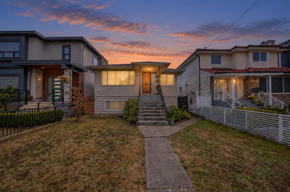 5882 BERKELEY STREET, Vancouver, BC — Residential for Sale - Photo 2