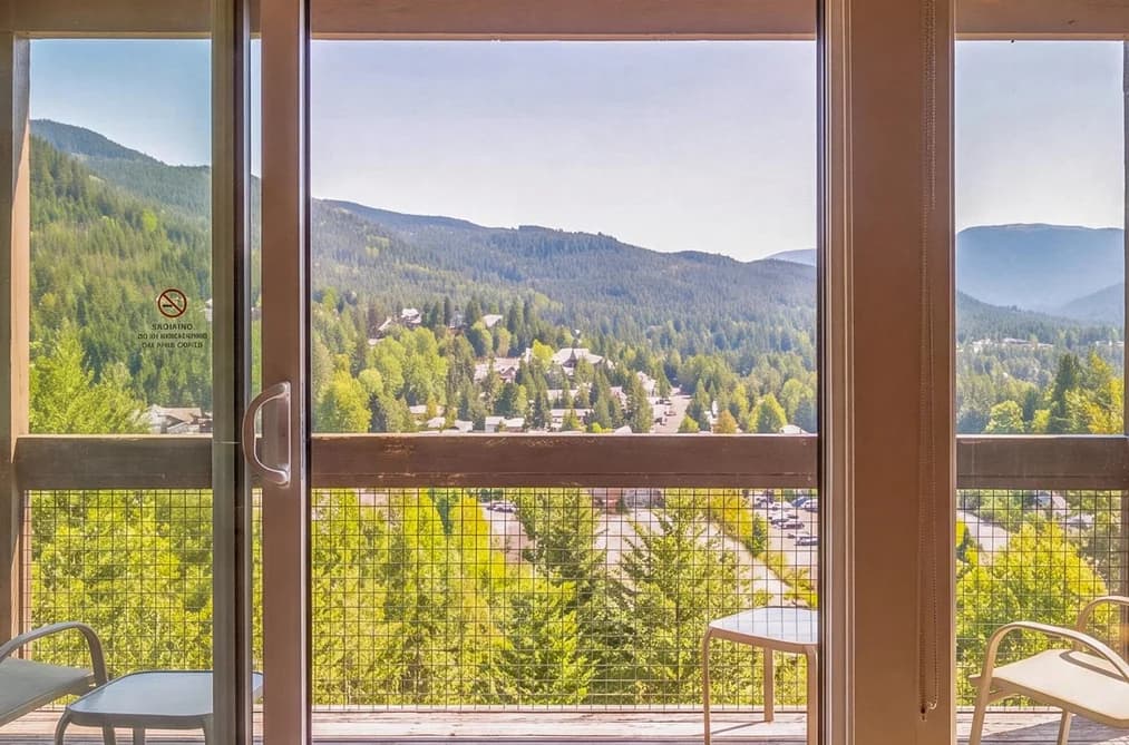 59 2400 CAVENDISH WAY, Whistler, BC — Residential for Sale - Photo 2