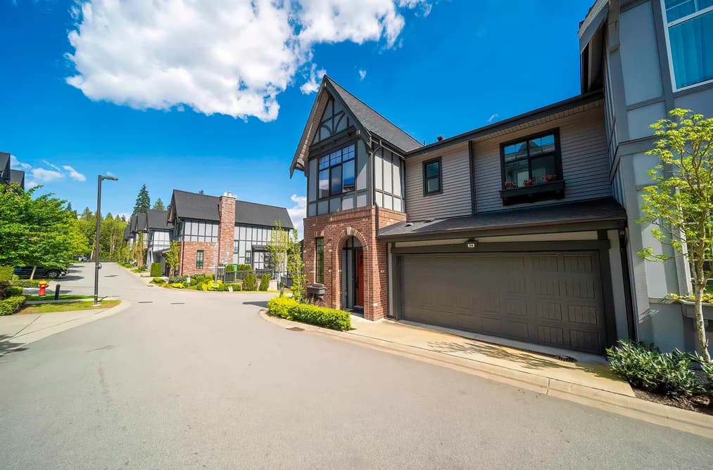 59 3552 VICTORIA DRIVE, Coquitlam, BC — Residential for Sale - Photo 2