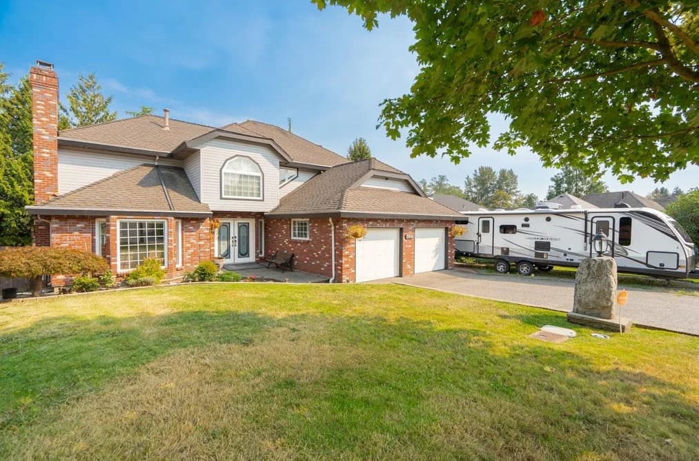 5906 190A STREET, Surrey, BC — Residential for Sale - Photo 2