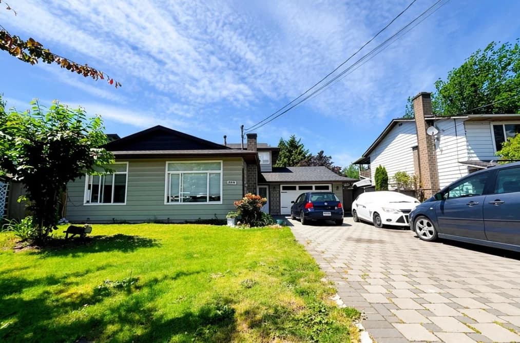 5919 184 STREET, Surrey, BC — Residential for Sale - Photo 2