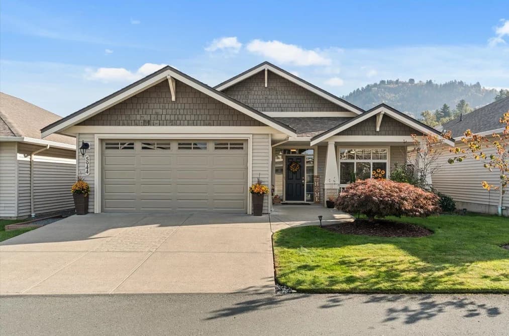 5944 FLAGSTONE STREET, Chilliwack, BC — Residential for Sale - Main Photo
