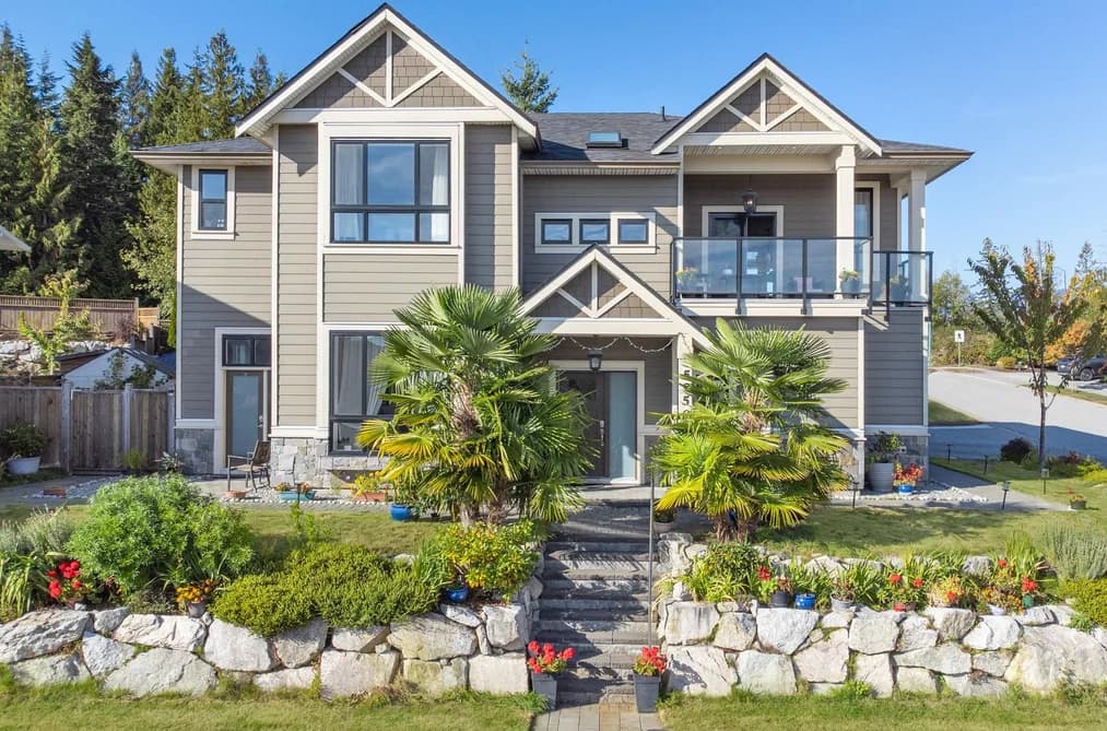 5950 COMPASS LANE, Sechelt, BC — Residential for Sale - Main Photo