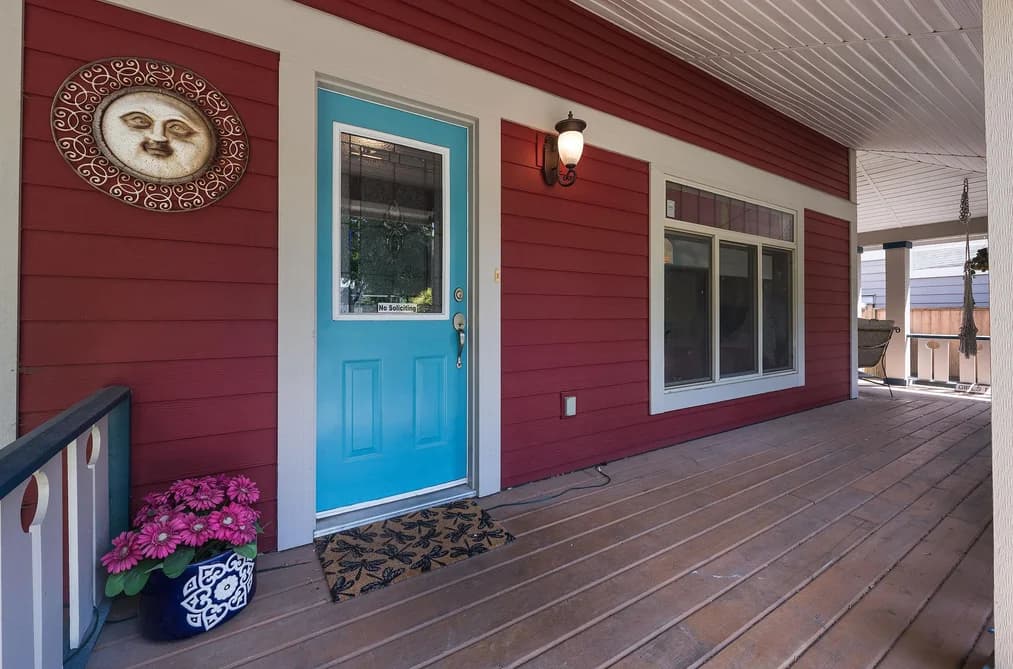 5980 MATSQUI STREET, Chilliwack, BC — Residential for Sale - Photo 2