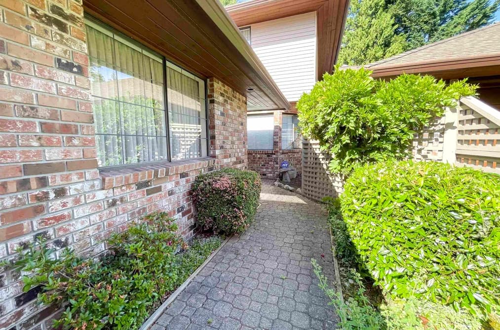 6 1725 SOUTHMERE CRESCENT, Surrey, BC — Residential for Sale - Photo 2