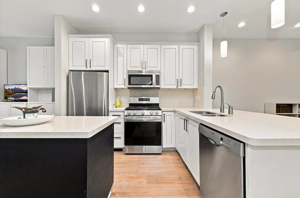 6 2689 PARKWAY DRIVE, Surrey, BC — Residential for Sale - Photo 2