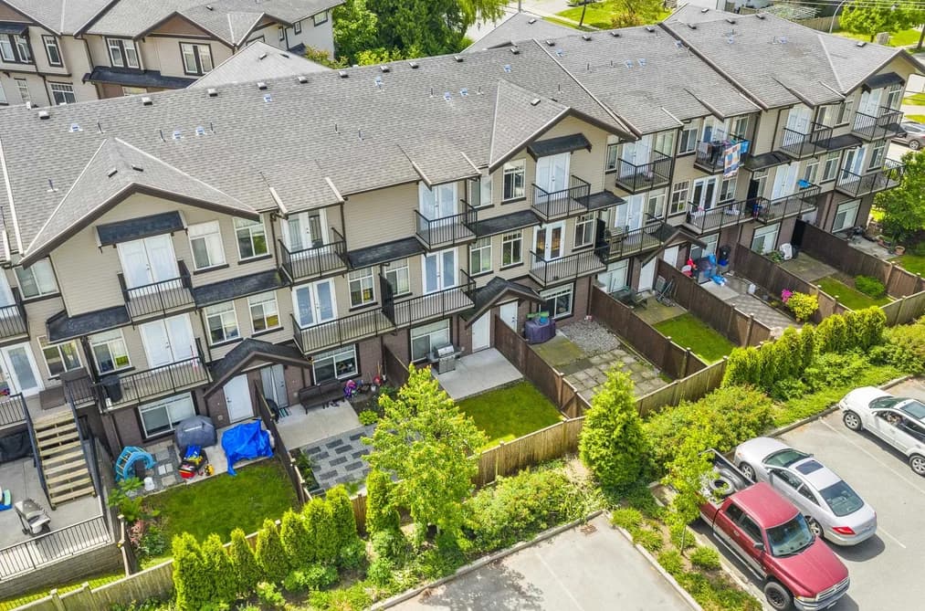 6 2950 LEFEUVRE ROAD, Abbotsford, BC — Residential for Sale - Photo 2