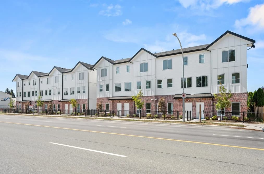 6 31981 CORAL AVENUE, Abbotsford, BC — Residential for Sale - Photo 2