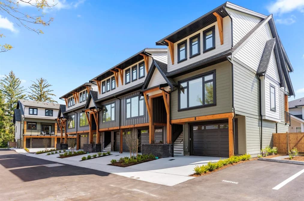 6 46106 RIVERSIDE DRIVE, Chilliwack, BC — Residential for Sale - Main Photo