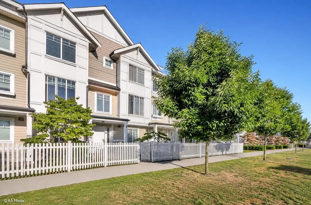 6 7056 192 STREET, Surrey, BC — Residential for Sale - Photo 2