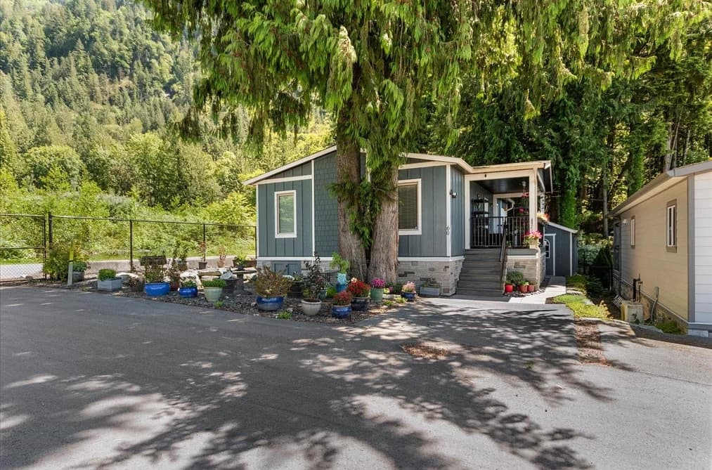 60 53480 BRIDAL FALLS ROAD, Rosedale, BC — Residential for Sale - Main Photo