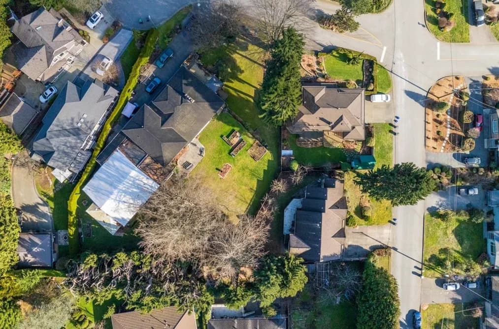 600+602 BOSWORTH STREET, Coquitlam, BC — Residential for Sale - Photo 2
