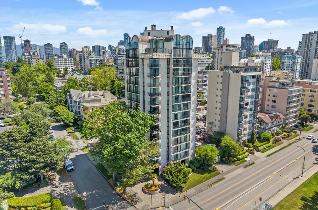 601 1575 BEACH AVENUE, Vancouver, BC — Residential for Sale - Photo 2