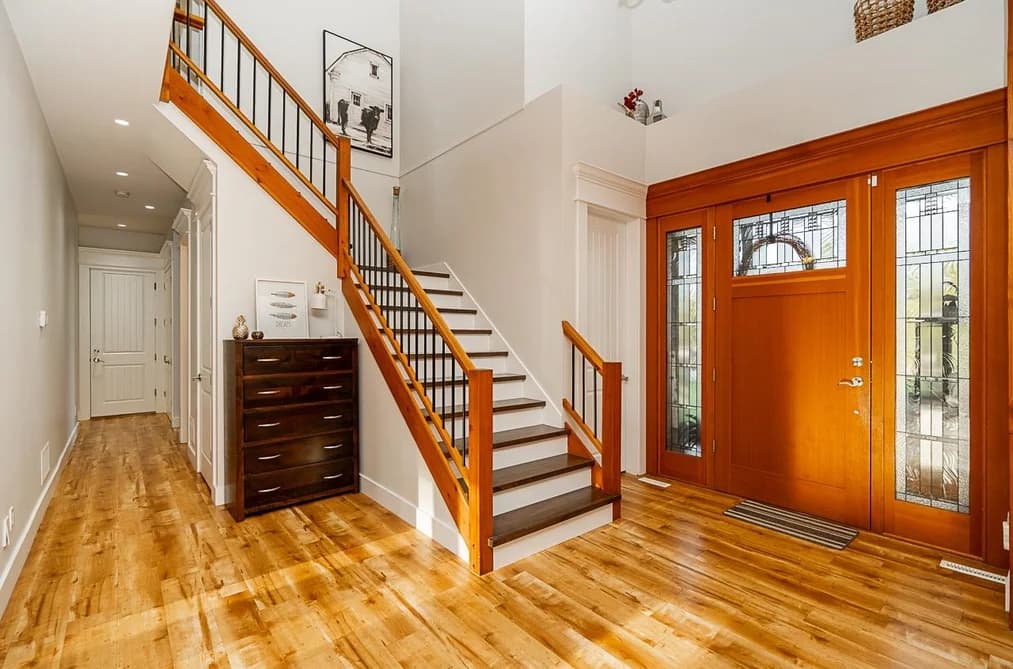 601 200 STREET, Langley, BC — Residential for Sale - Photo 2