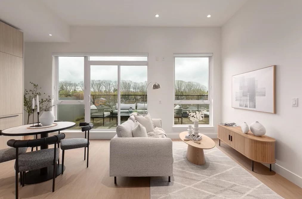 601 2235 E BROADWAY, Vancouver, BC — Residential for Sale - Photo 2