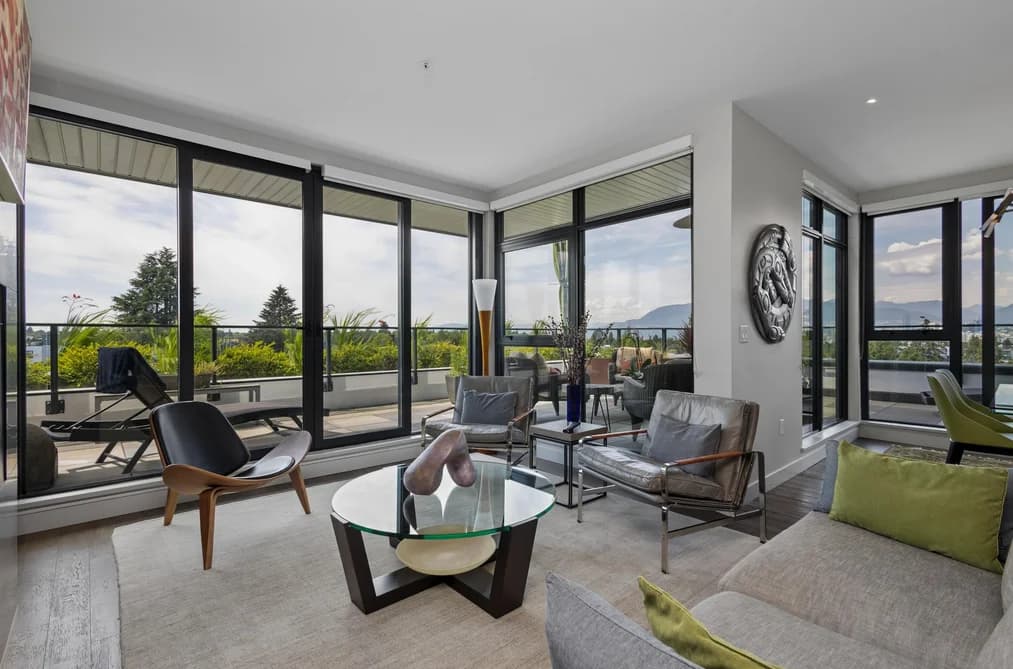 601 4427 CAMBIE STREET, Vancouver, BC — Residential for Sale - Photo 2