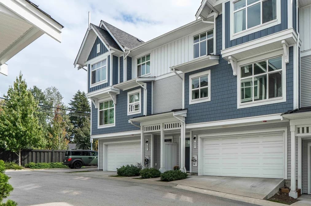 602 11295 PAZARENA PLACE, Maple Ridge, BC — Residential for Sale - Main Photo