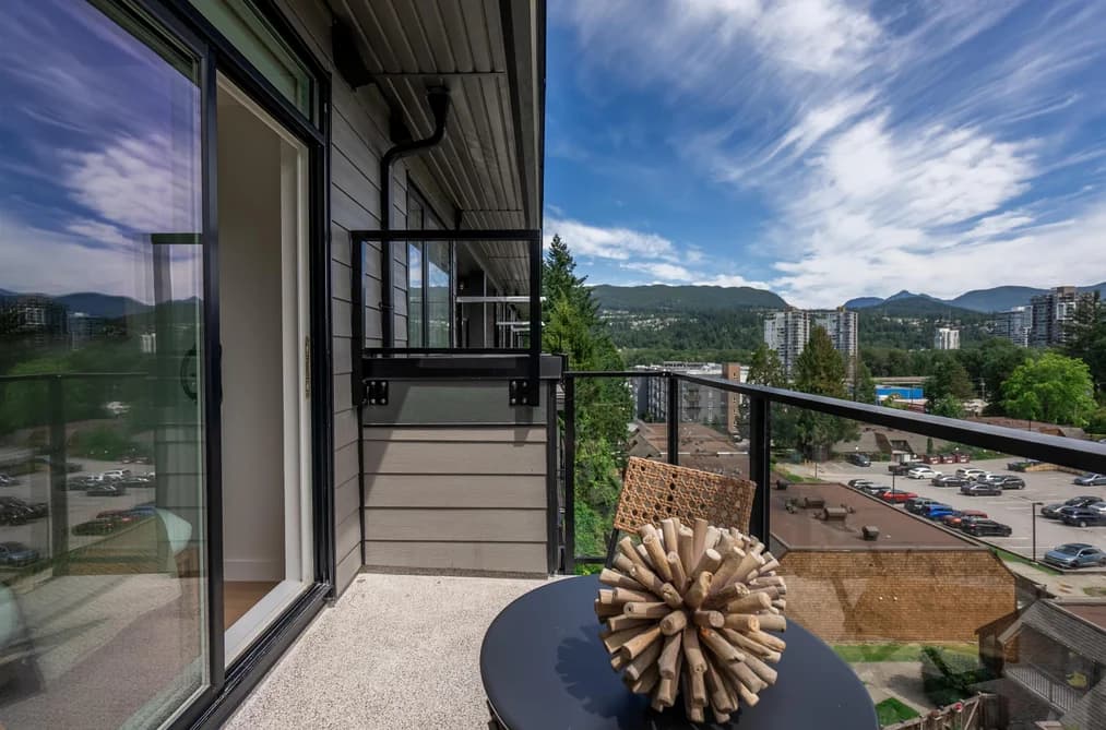 602 150 JAMES ROAD, Port Moody, BC — Residential for Sale - Photo 2