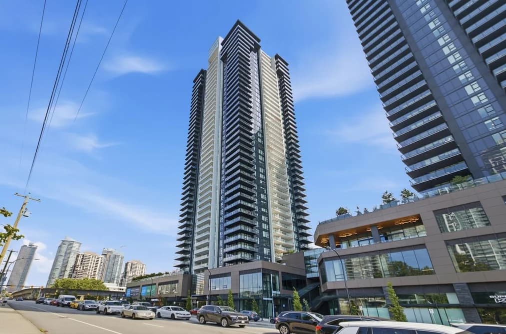 602 4168 LOUGHEED HIGHWAY, Burnaby, BC — Residential for Sale - Main Photo