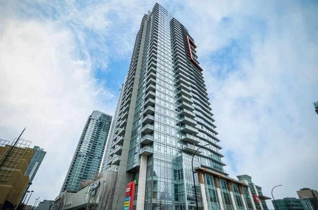 602 4688 KINGSWAY, Burnaby, BC — Residential for Sale - Main Photo
