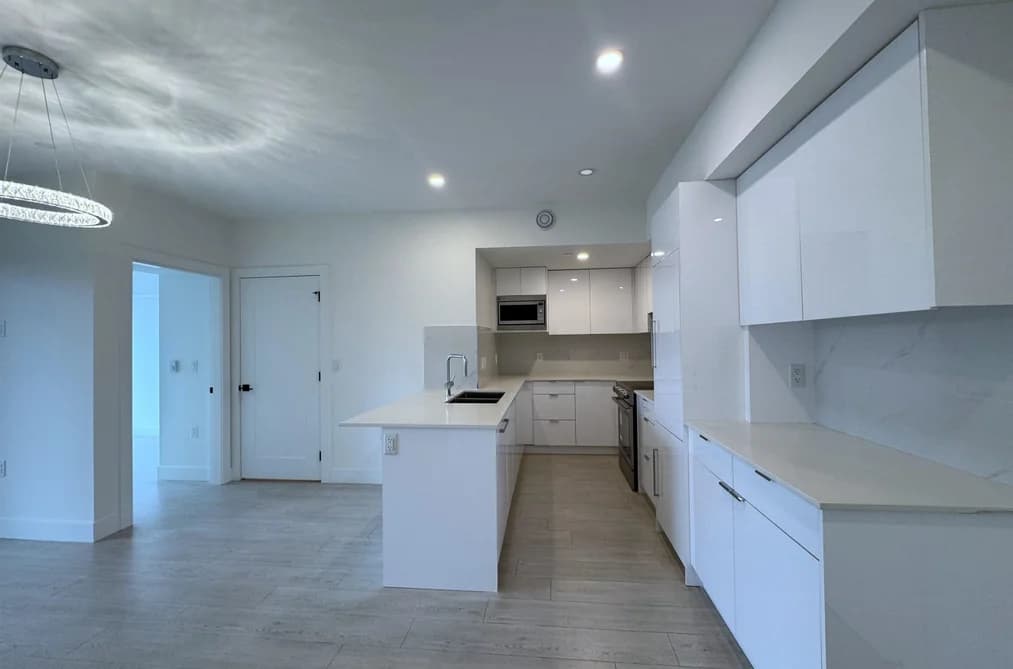 602 5399 JOYCE STREET, Vancouver, BC — Residential for Sale - Photo 2