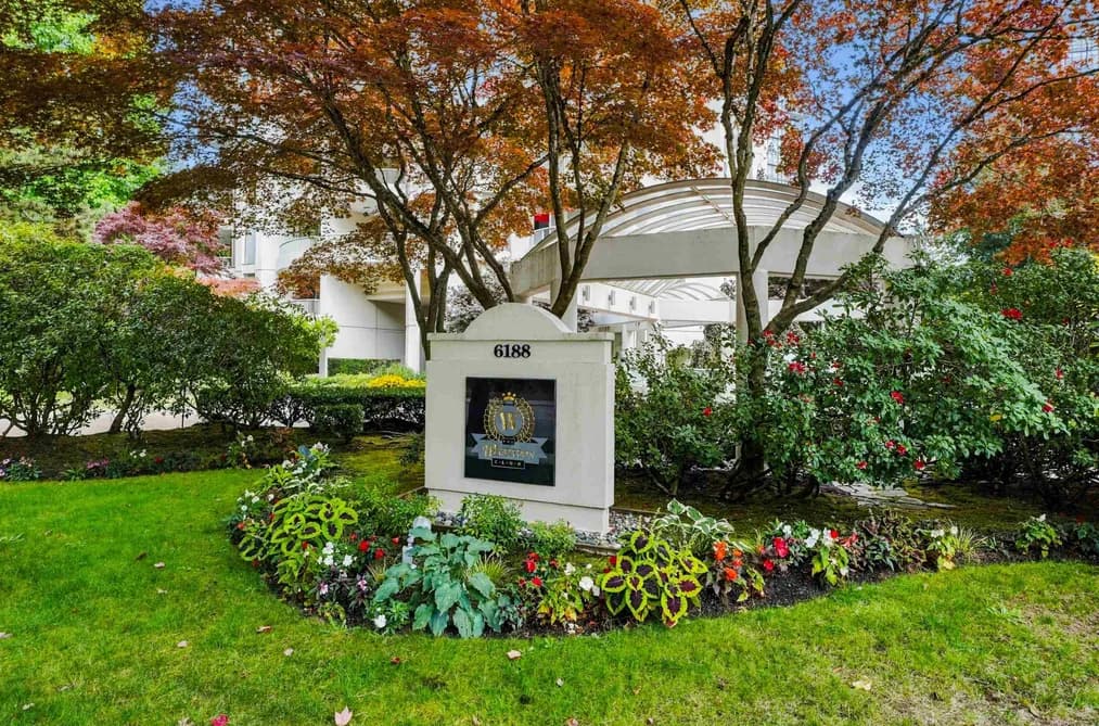 603 6188 PATTERSON AVENUE, Burnaby, BC — Residential for Sale - Photo 2