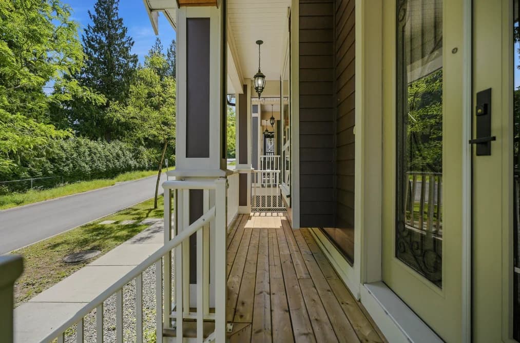 6035 138A STREET, Surrey, BC — Residential for Sale - Photo 2