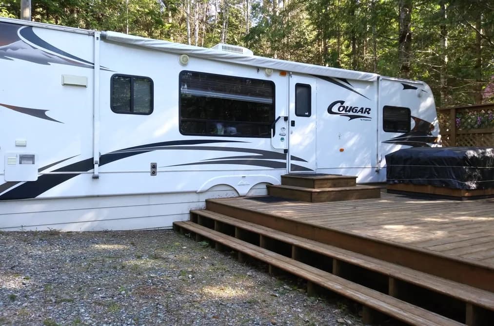 6036 EGMONT ROAD, Egmont, BC — Residential for Sale - Photo 2