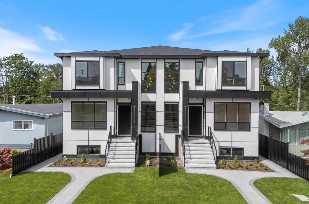 1 6037 SERVICE STREET, Burnaby, BC — Residential for Sale - Main Photo