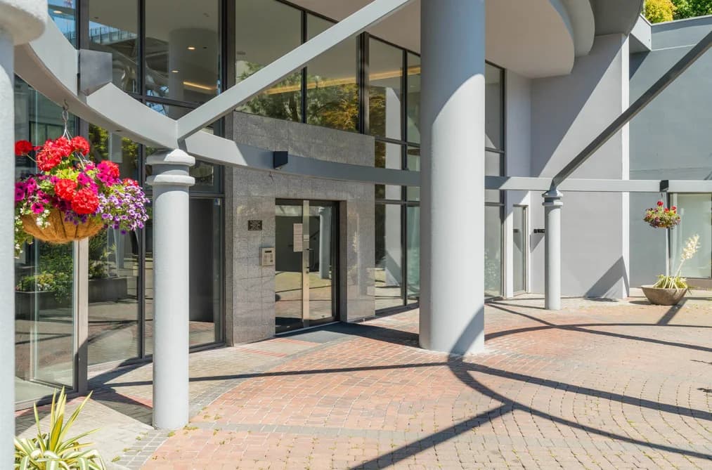 604 1500 HOWE STREET, Vancouver, BC — Residential for Sale - Photo 2