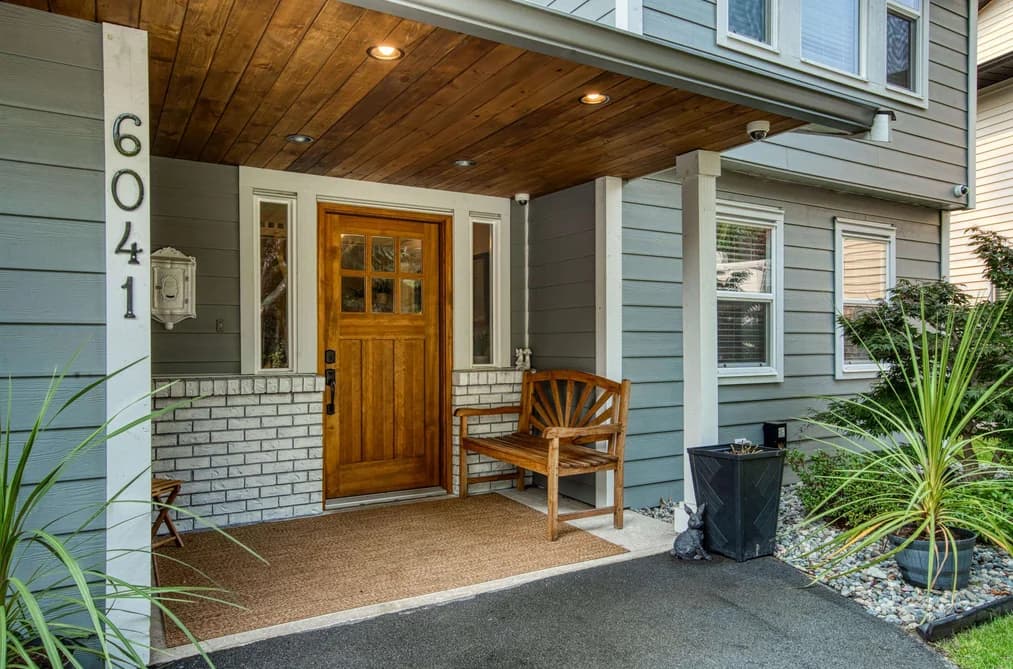 6041 183A STREET, Surrey, BC — Residential for Sale - Photo 2