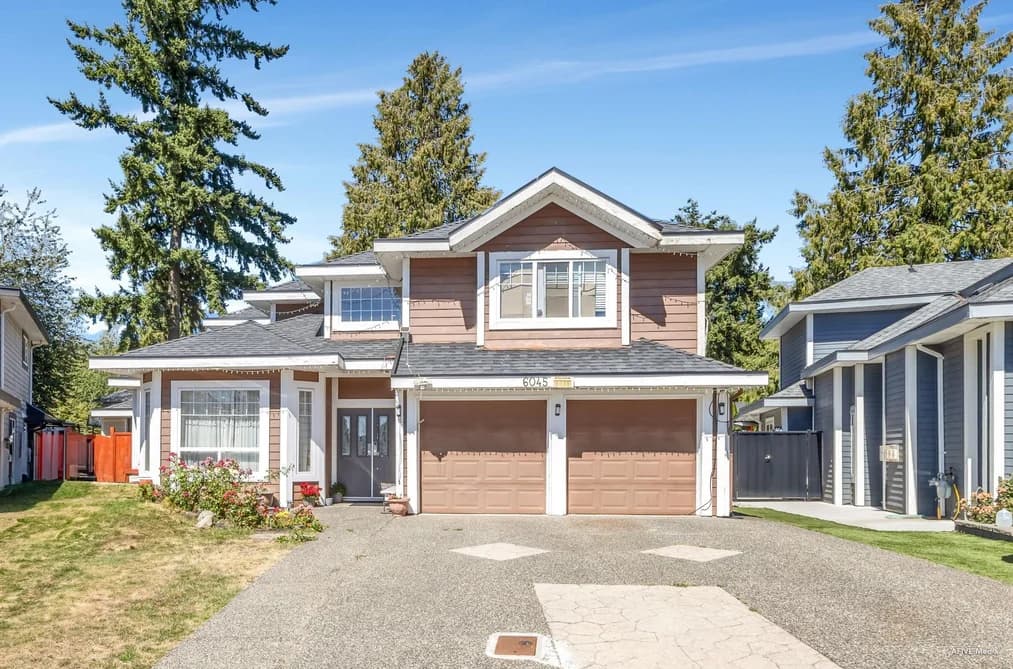 6045 131 STREET, Surrey, BC — Residential for Sale - Photo 2