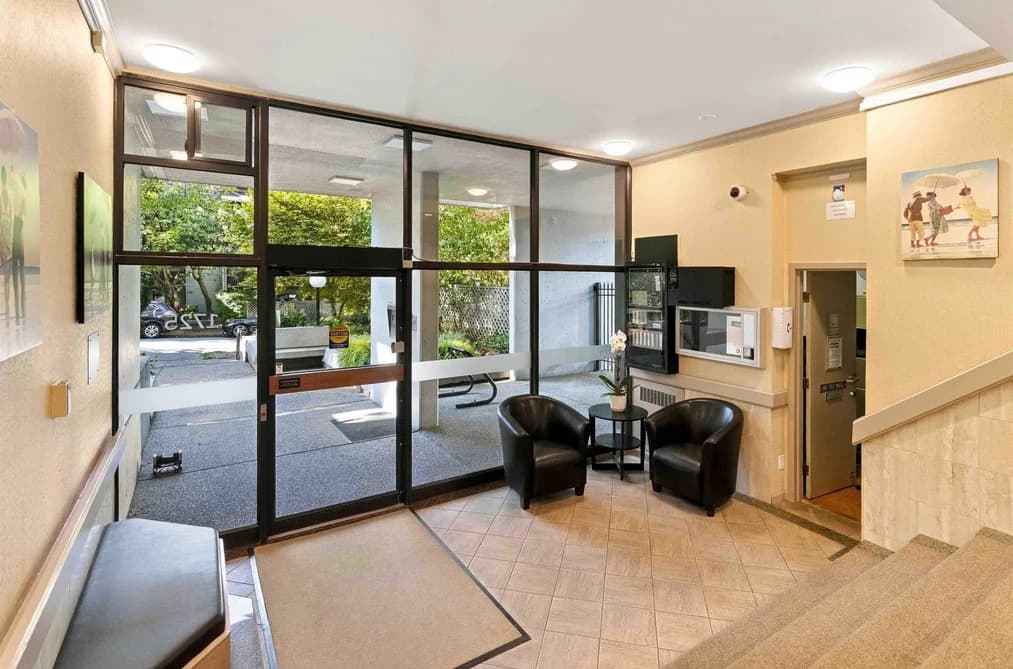 605 1725 PENDRELL STREET, Vancouver, BC — Residential for Sale - Photo 2