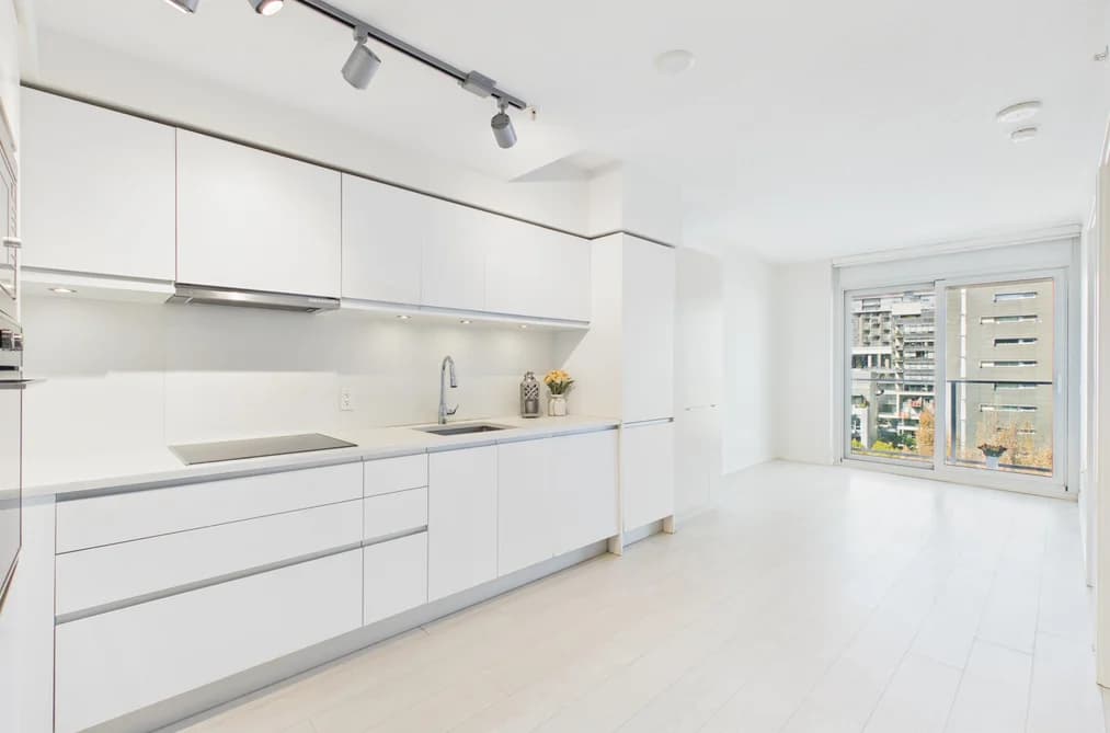 605 180 E 2ND AVENUE, Vancouver, BC — Residential for Sale - Photo 2